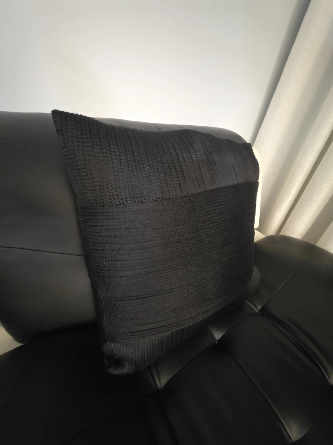 Black Accent Pillow - photo 2
