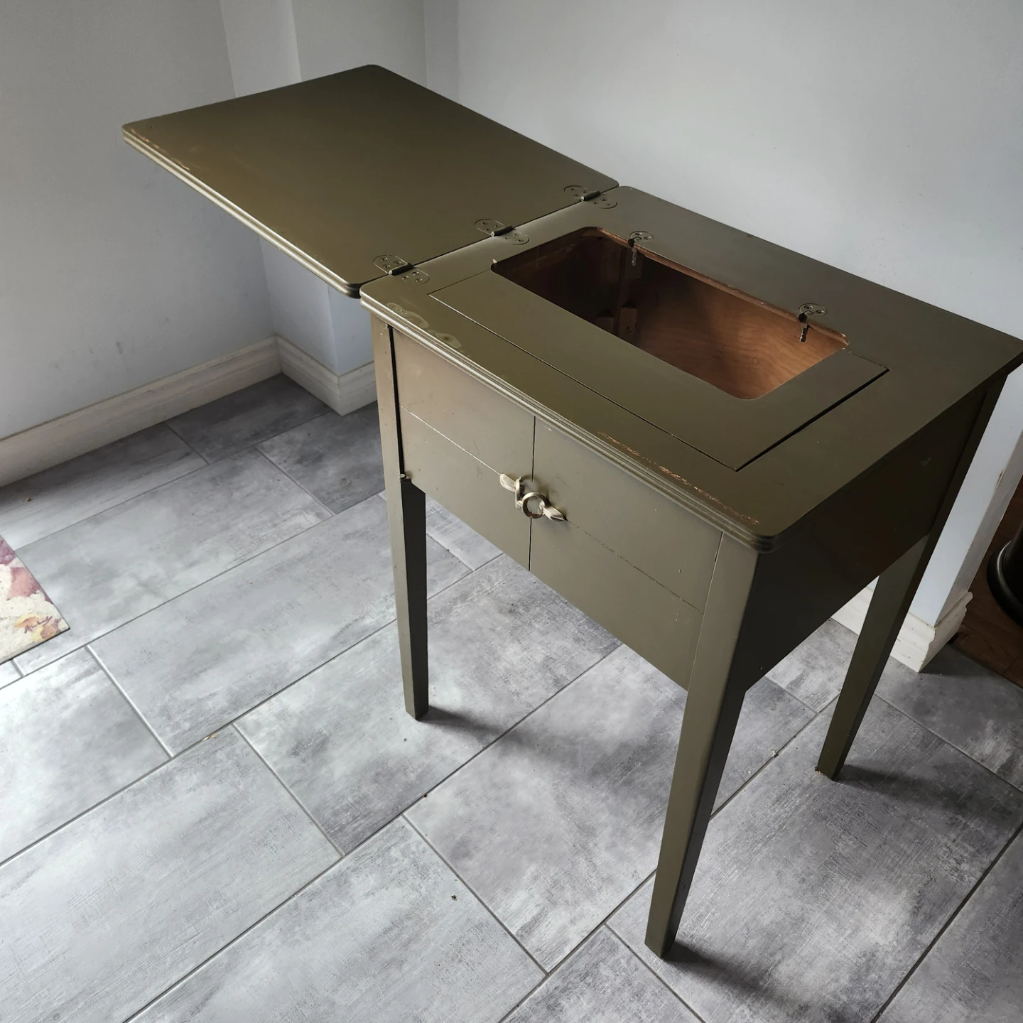 Vintage Sewing Machine Table