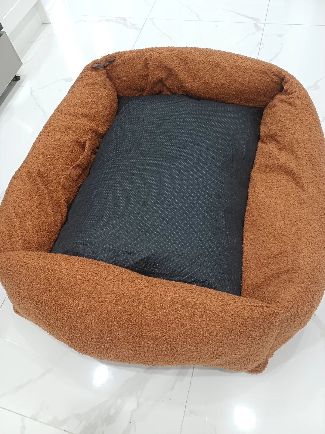 Extra Large- Brown Pet Bed- Brand New - photo 5
