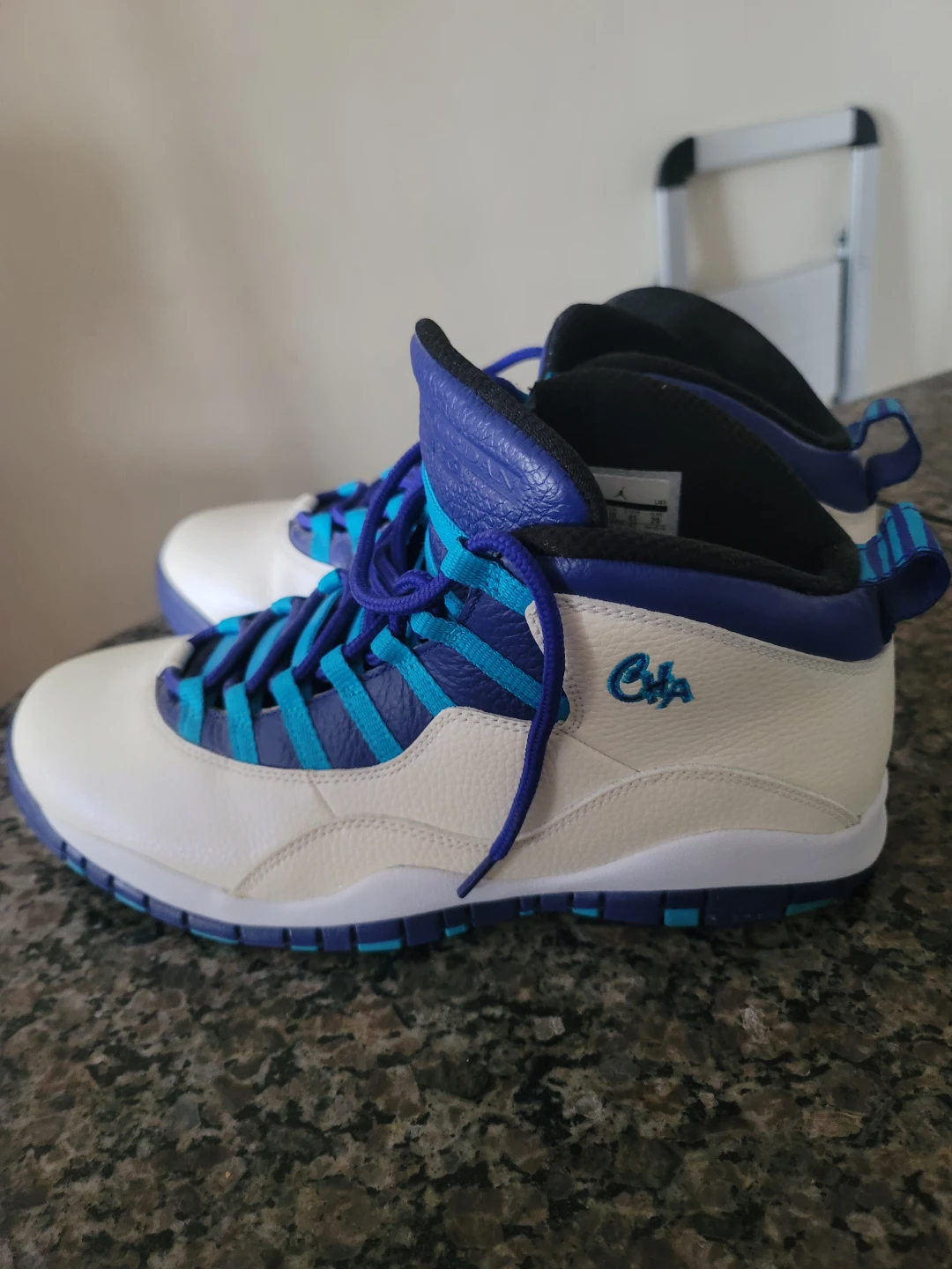 Air Jordan 10 Retro "Charlotte Hornets" - photo 3