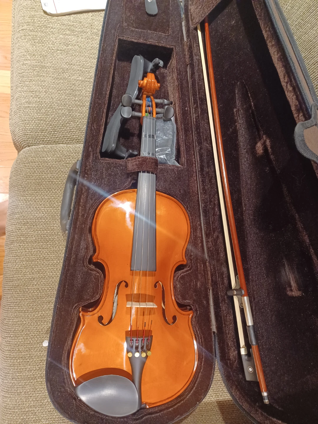 Violin with Case and Bow - photo 2