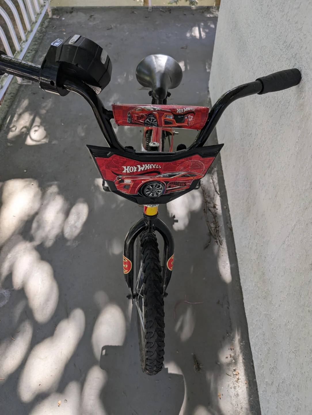 Hot Wheels Kids Bicycle - photo 3