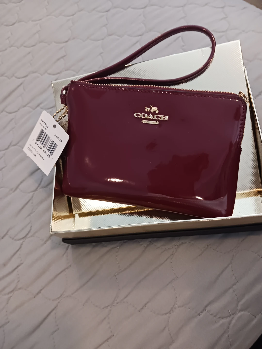 Coach Red Patent Leather Wristlet with Box - photo 2