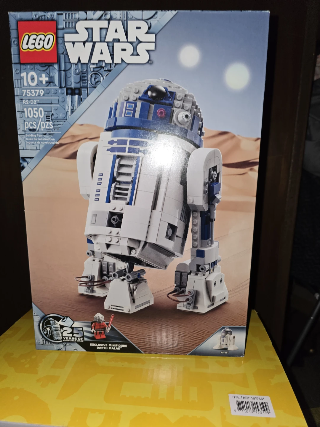 LEGO Star Wars R2-D2 Building Set 75379 RETIRED