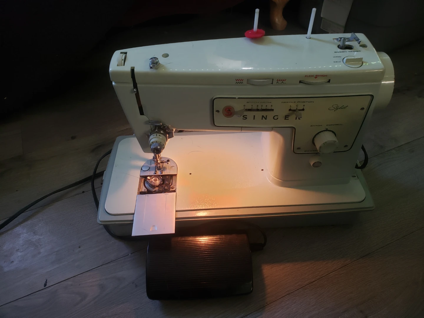 Singer Sewing Machine