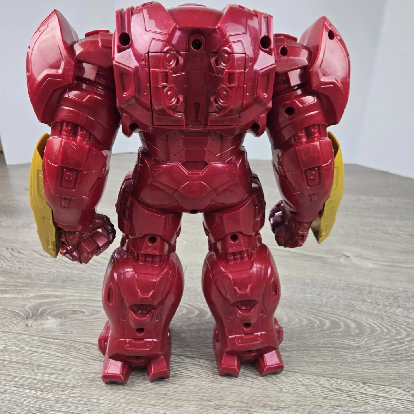 Hulkbuster 13 inches titan hero series figure - photo 4