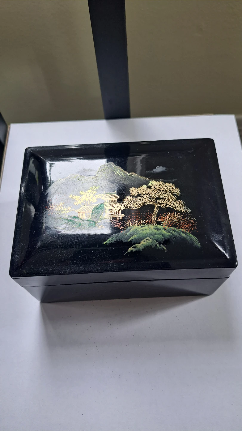 Decorative Black Lacquer Trinket Box