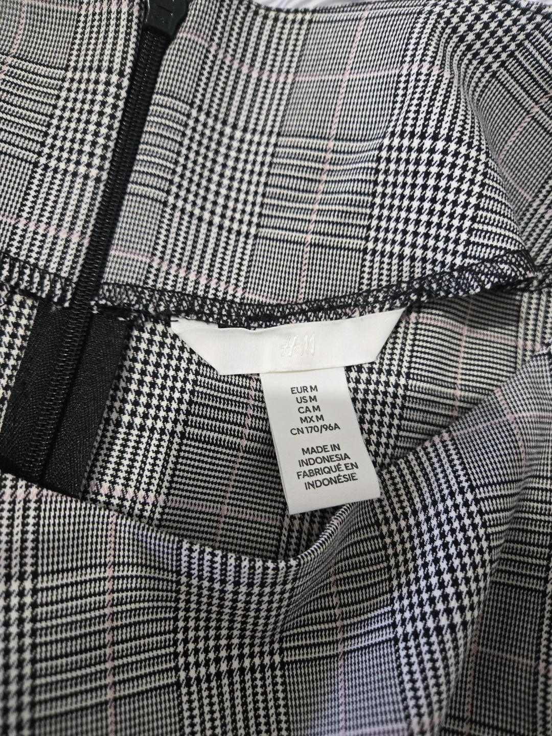 H&M Plaid Dress - Size M - photo 2