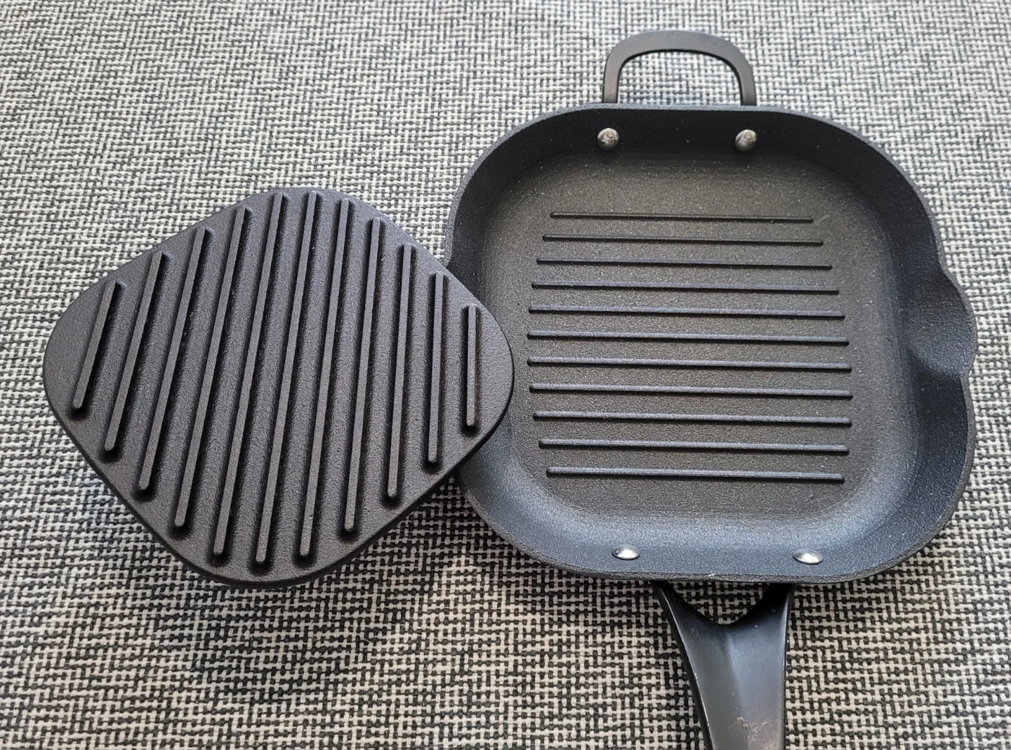 ROCK Grill Pan (28cm) with Press