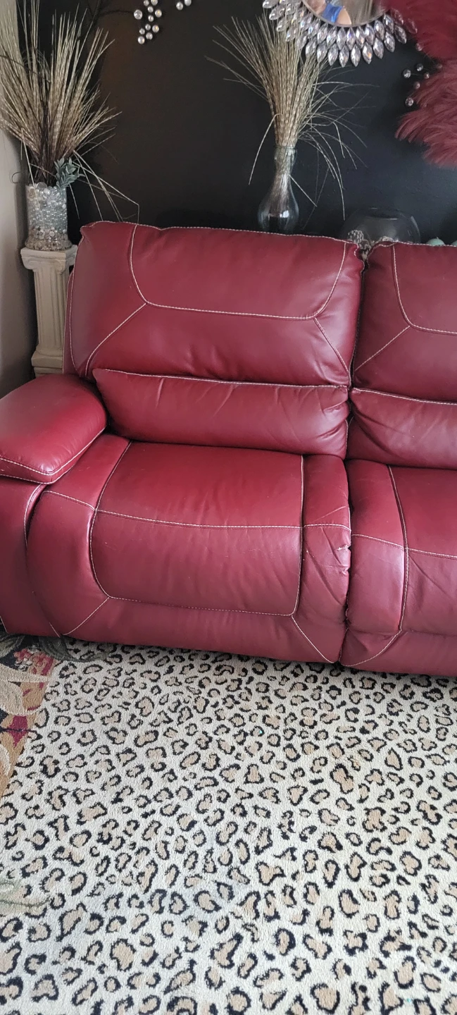 Red Leather Loveseat Recliner - photo 3
