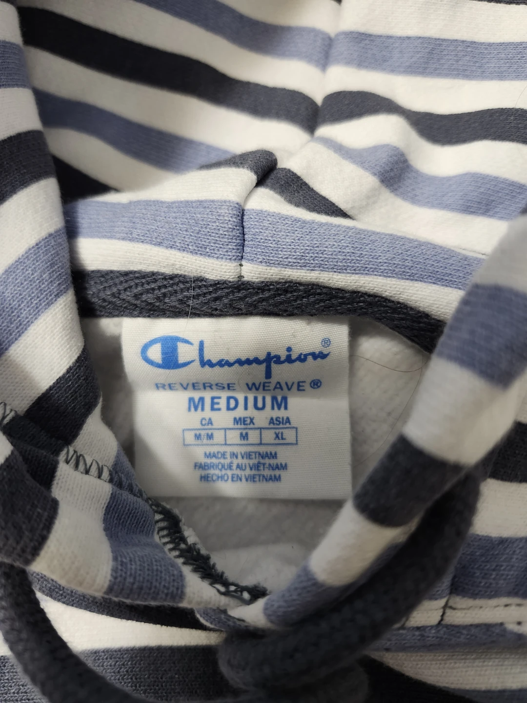 Champion Reverse Weave Striped Hoodie size Medium - photo 2
