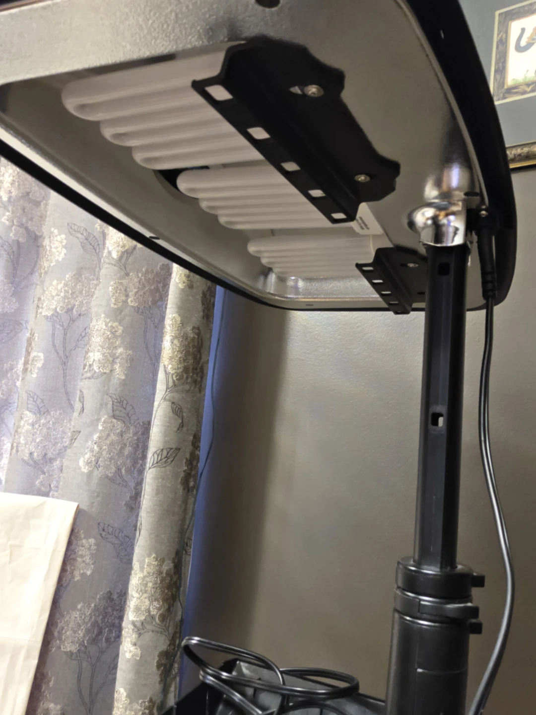 AeroGarden Elite 6+ Indoor Garden System with Quick Start Guide - photo 3
