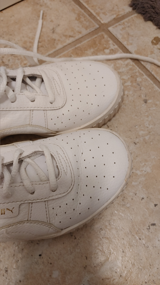 Puma Girls  White Sneakers size 3 - photo 5