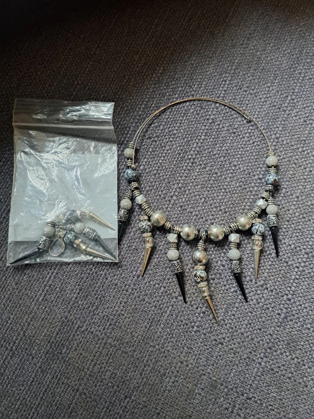 Necklace earring duo