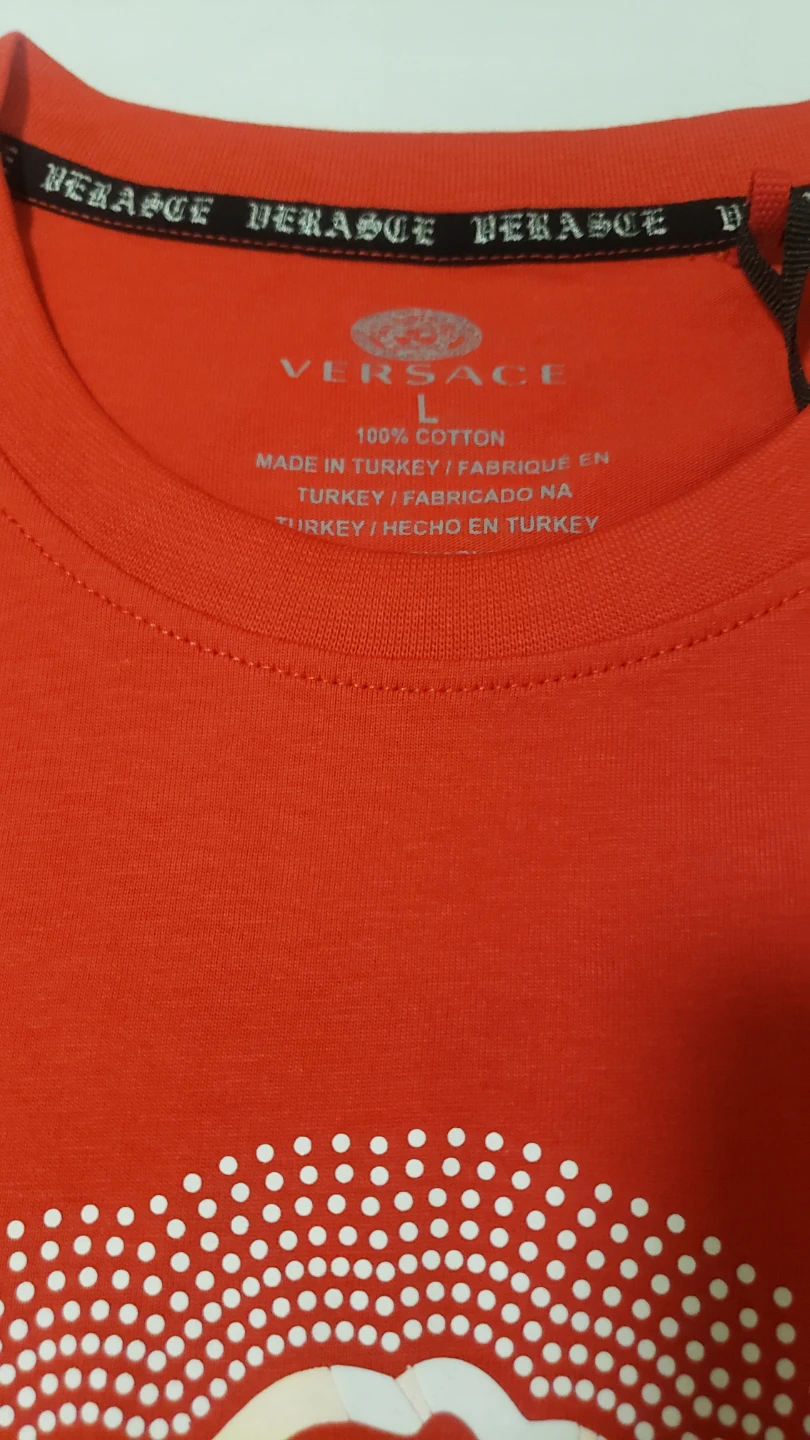 Brand new Men's Thirt Red Size L - photo 3