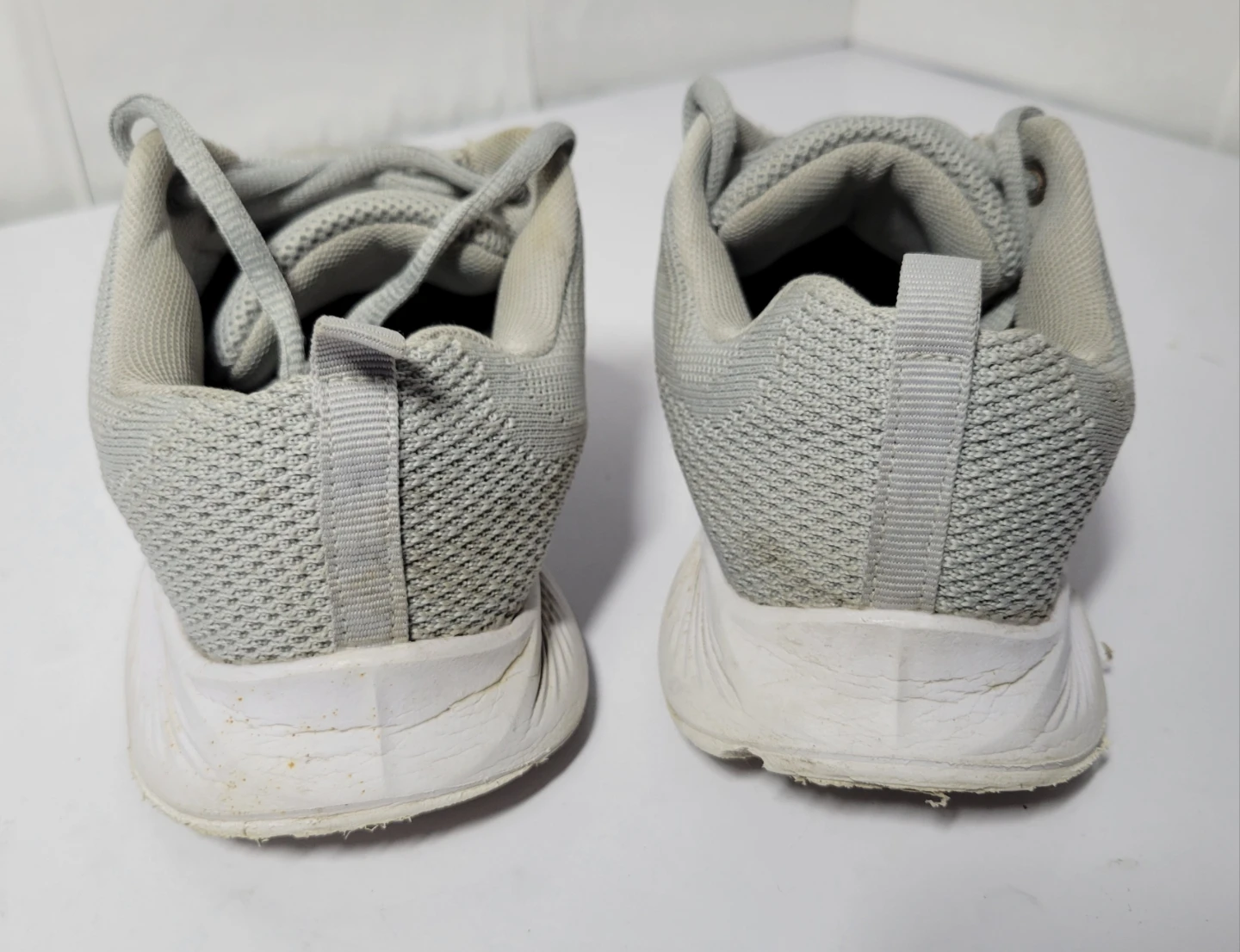 Gray Athletic womens Shoes, size 4 (58) - photo 5