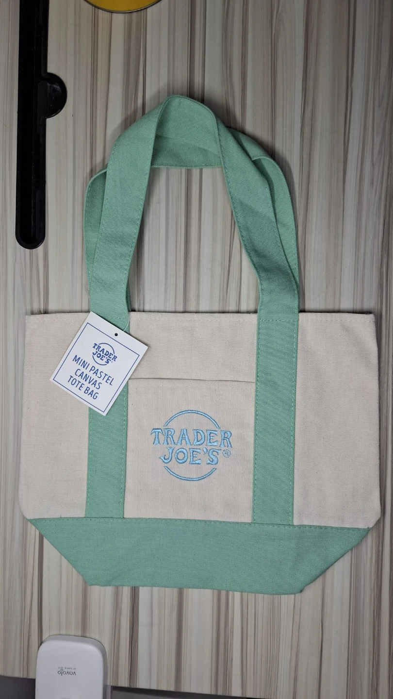 Trader Joe's mini tote bags 🩷🩵💜💚 - photo 5