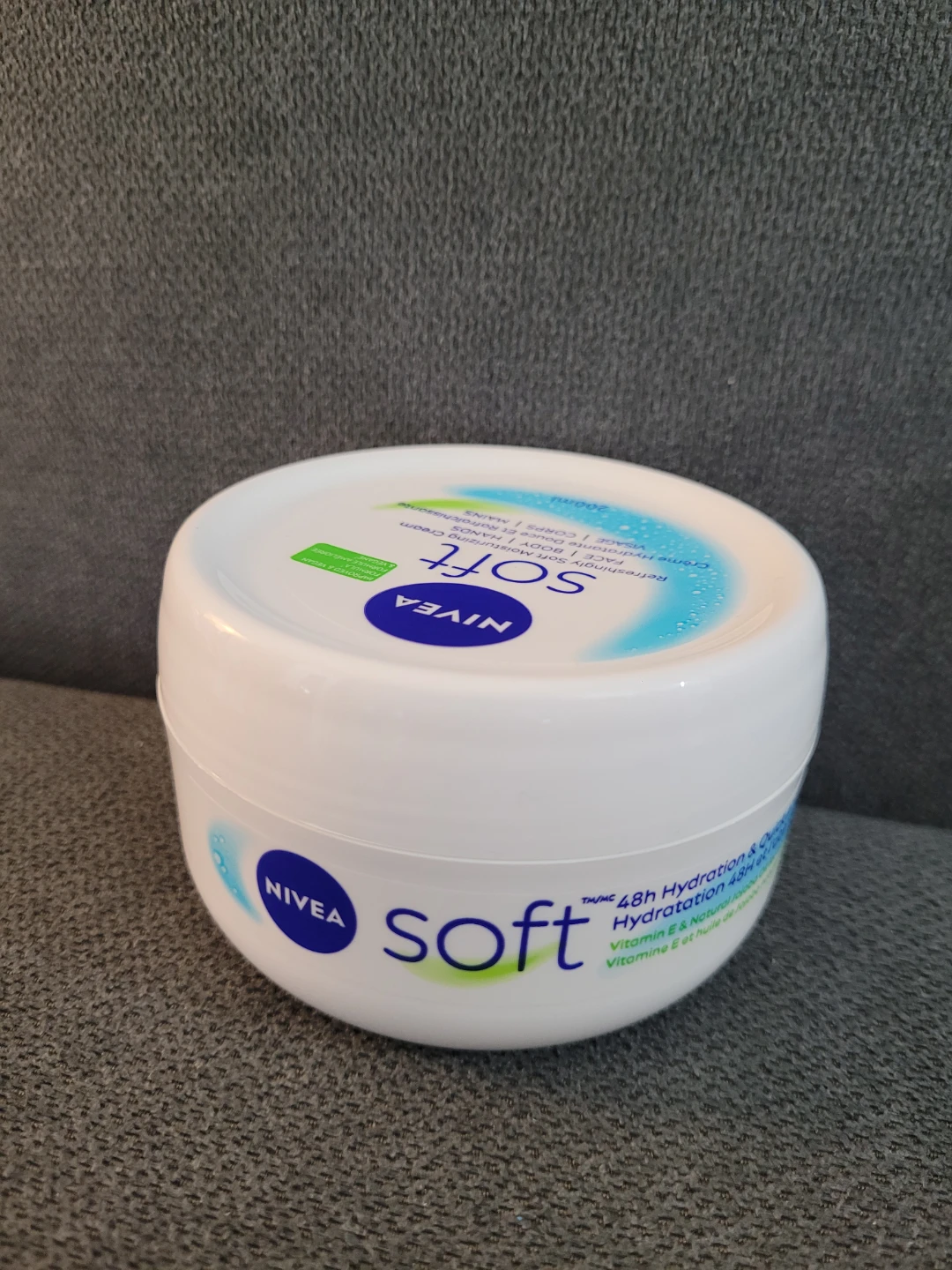 NIVEA Soft 48H Hydration & Quench Body Cream
