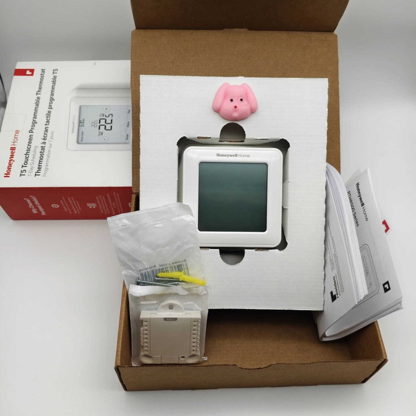 Honeywell Home T5 Touchscreen Programmable Thermostat - photo 3