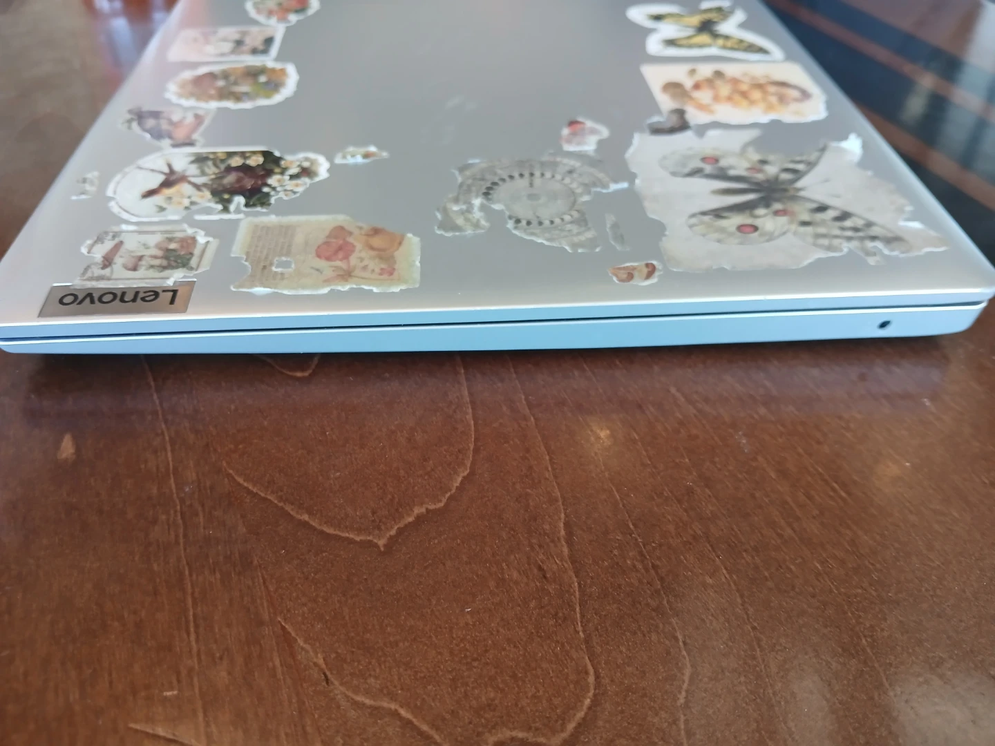 Lenovo Laptop - photo 3