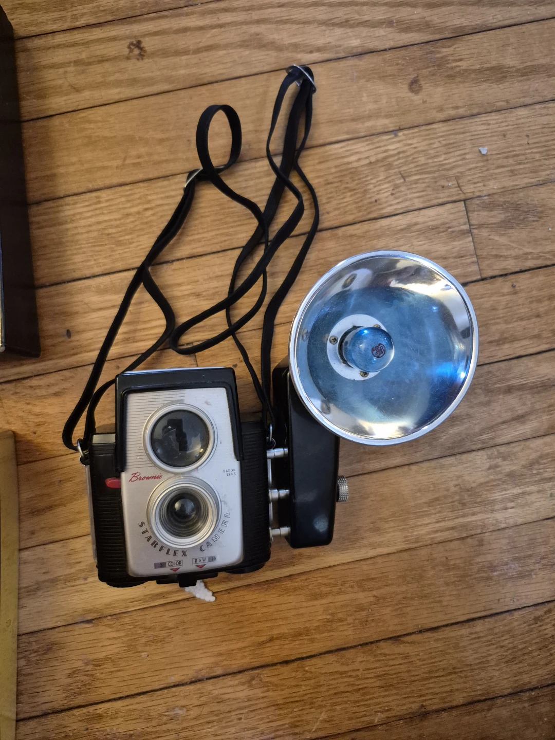 Kodak Brownie Starflex Camera Outfit - photo 3