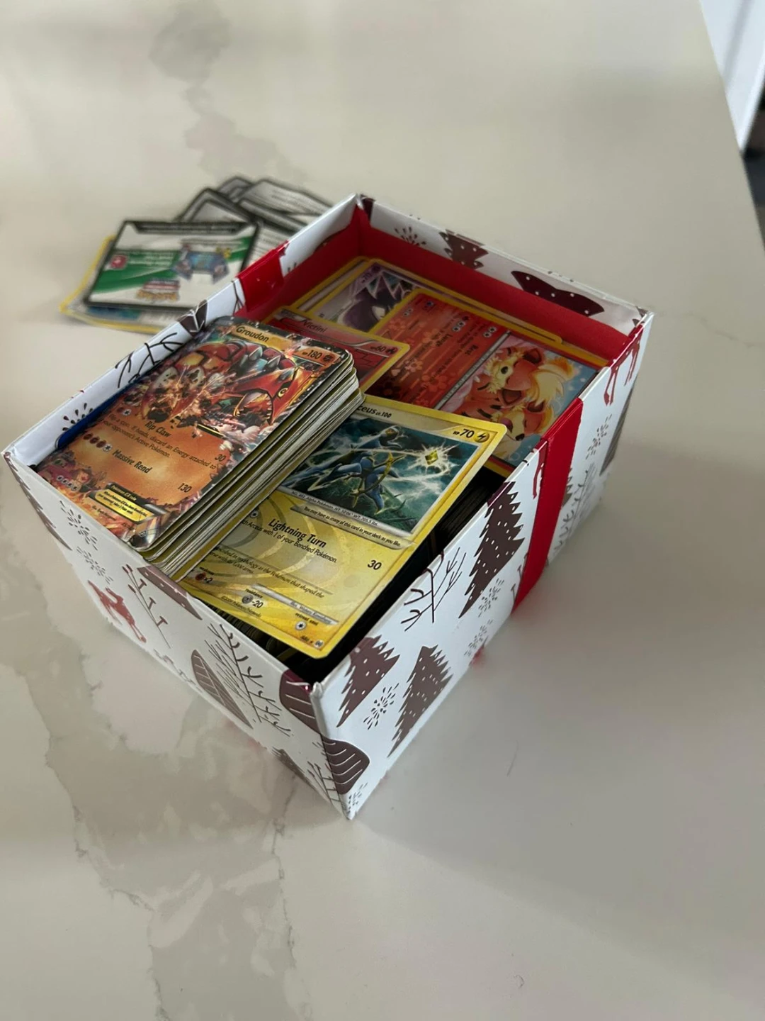 Pokémon Trading Card Collection there about 350-400 cards - photo 3