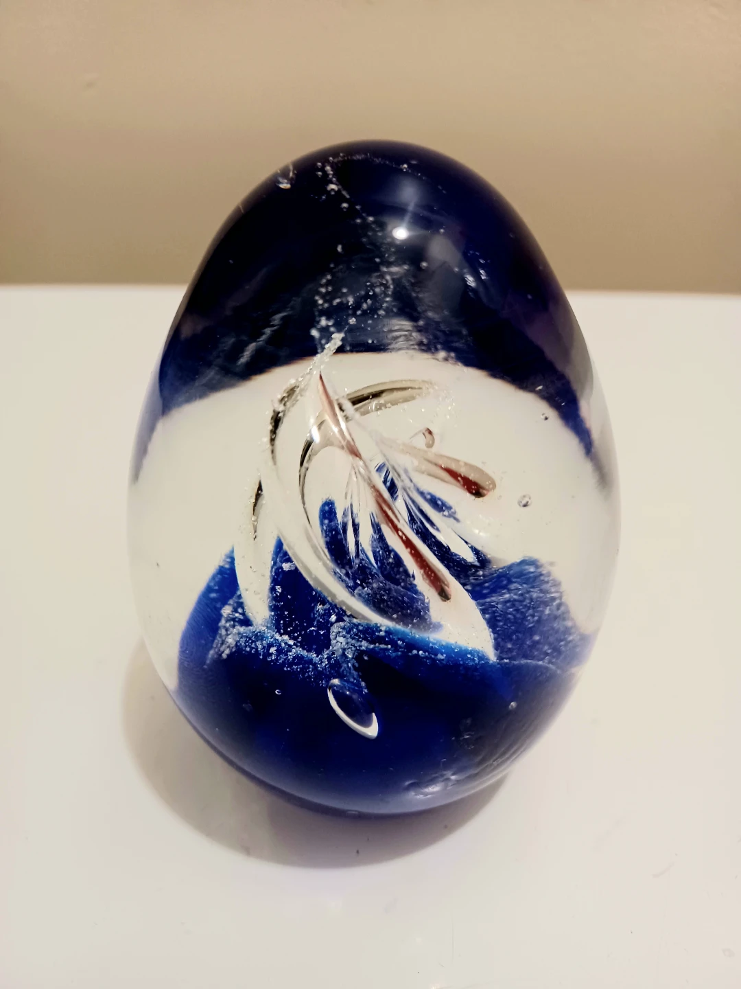Controlled Bubbles Swirl Egg Paperweight