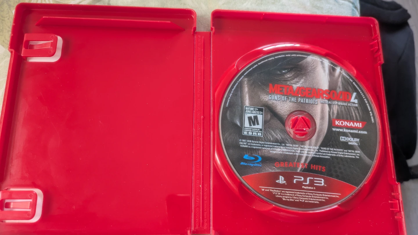 Metal Gear Solid 4: Guns of the Patriots PS3 Greatest Hits - photo 3