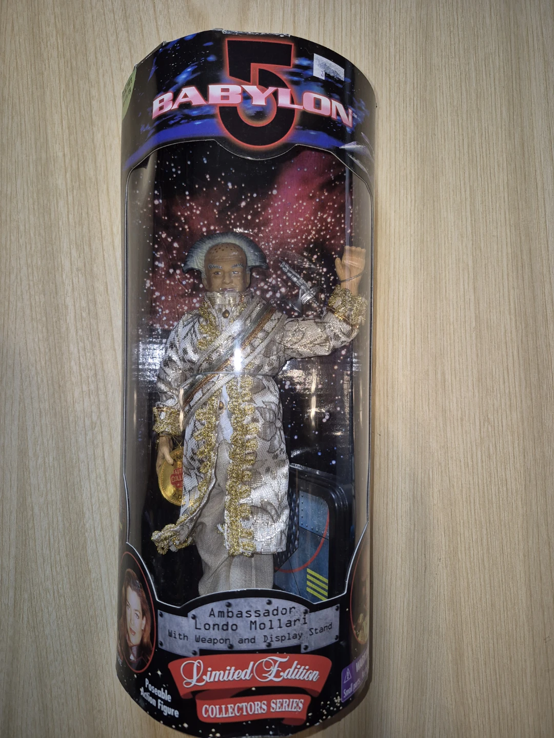 Babylon 5 Ambassador Londo Mollari Poseable Action Figure