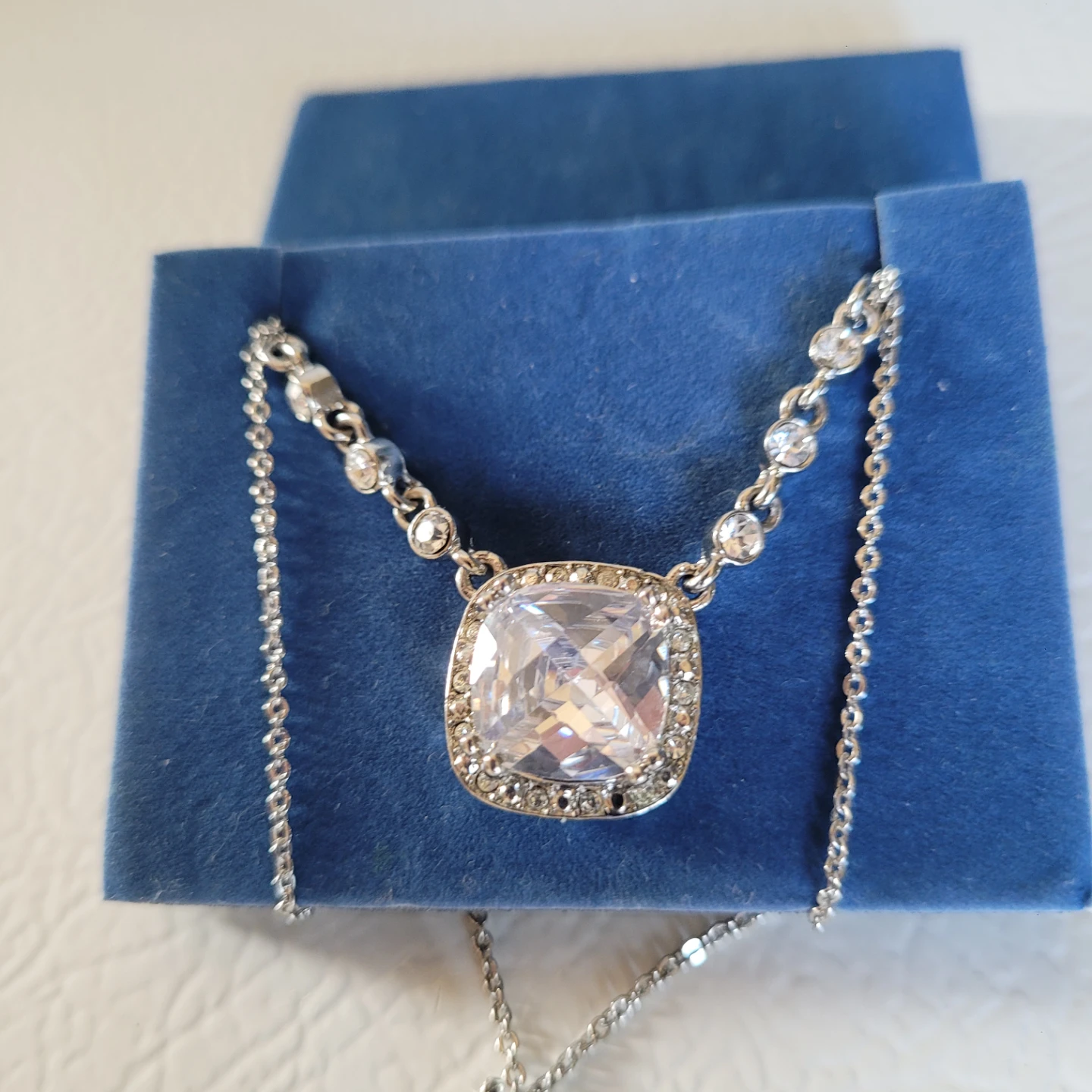 ♥️ Avon Vintage Cushion CZ Necklace 🥕 - photo 5