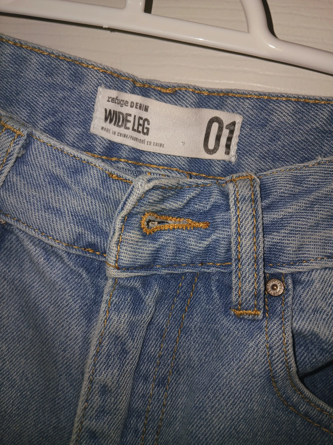 Refuge Denim Wide Leg Jeans - Size 1 - photo 2