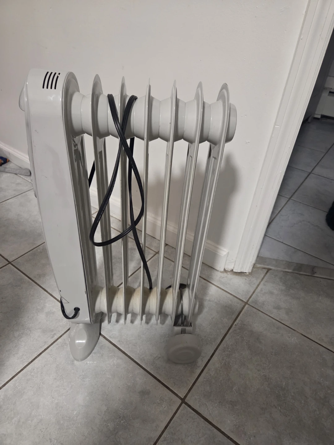Oil-Filled Radiator Heater - photo 3