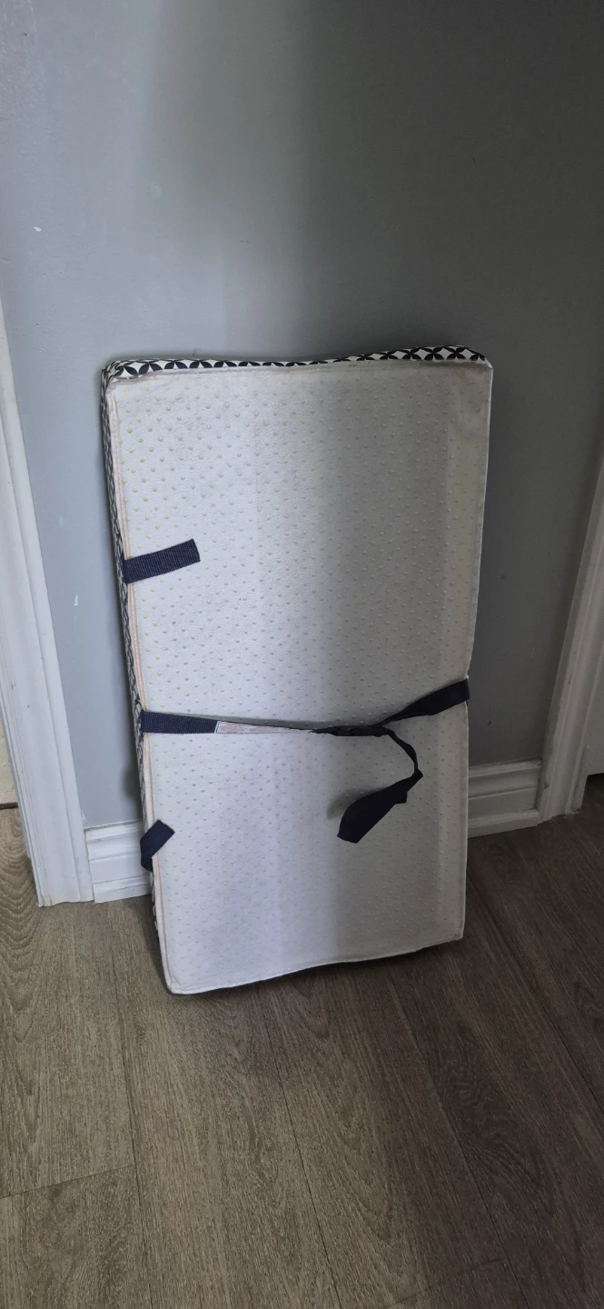Baby Changing Pad with Covers - photo 3