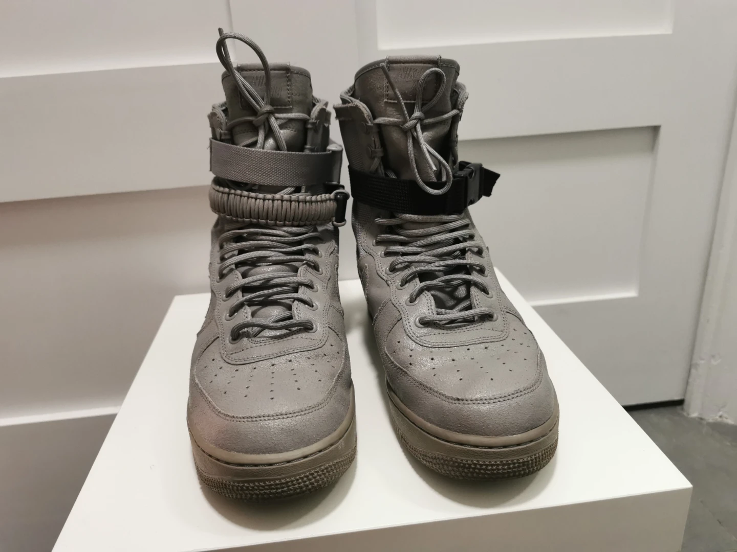 Nike Air Force 1 SF QS Dust Grey High Top Boots size 11.5 - photo 4
