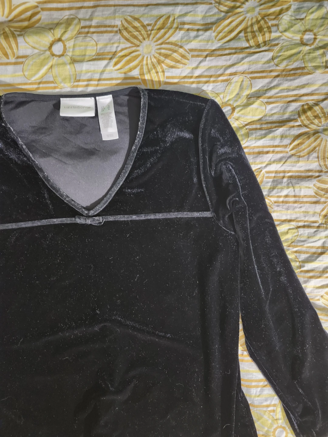 Black velvet long sleeve babydoll top - photo 3