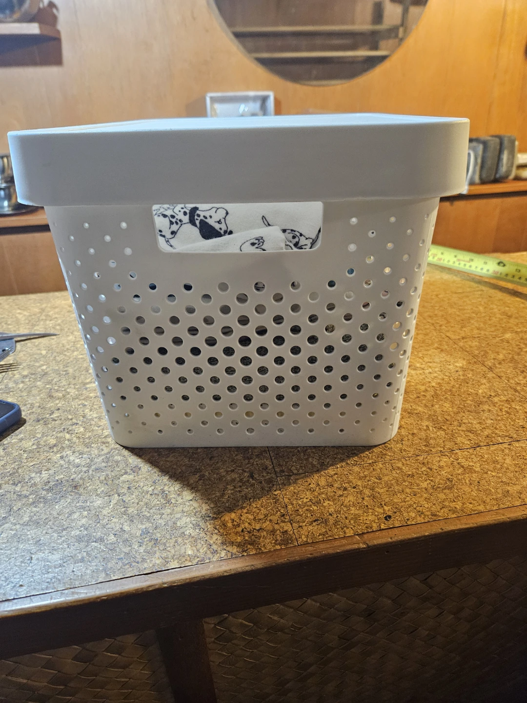 White Plastic Storage Basket with Lid - photo 3