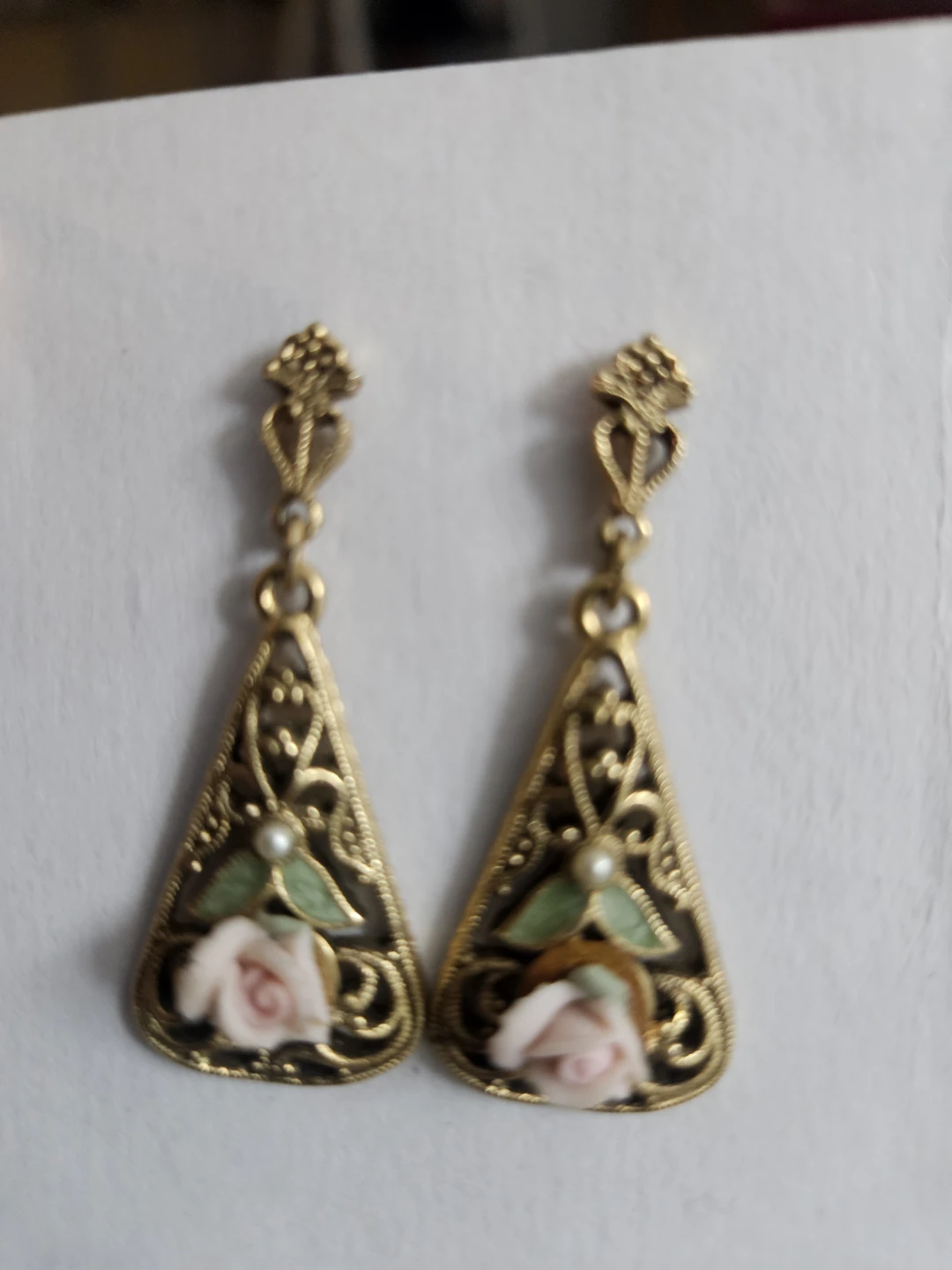 Vintage Filigree Porcelain Rose dangle 1928 Pierce Earrings