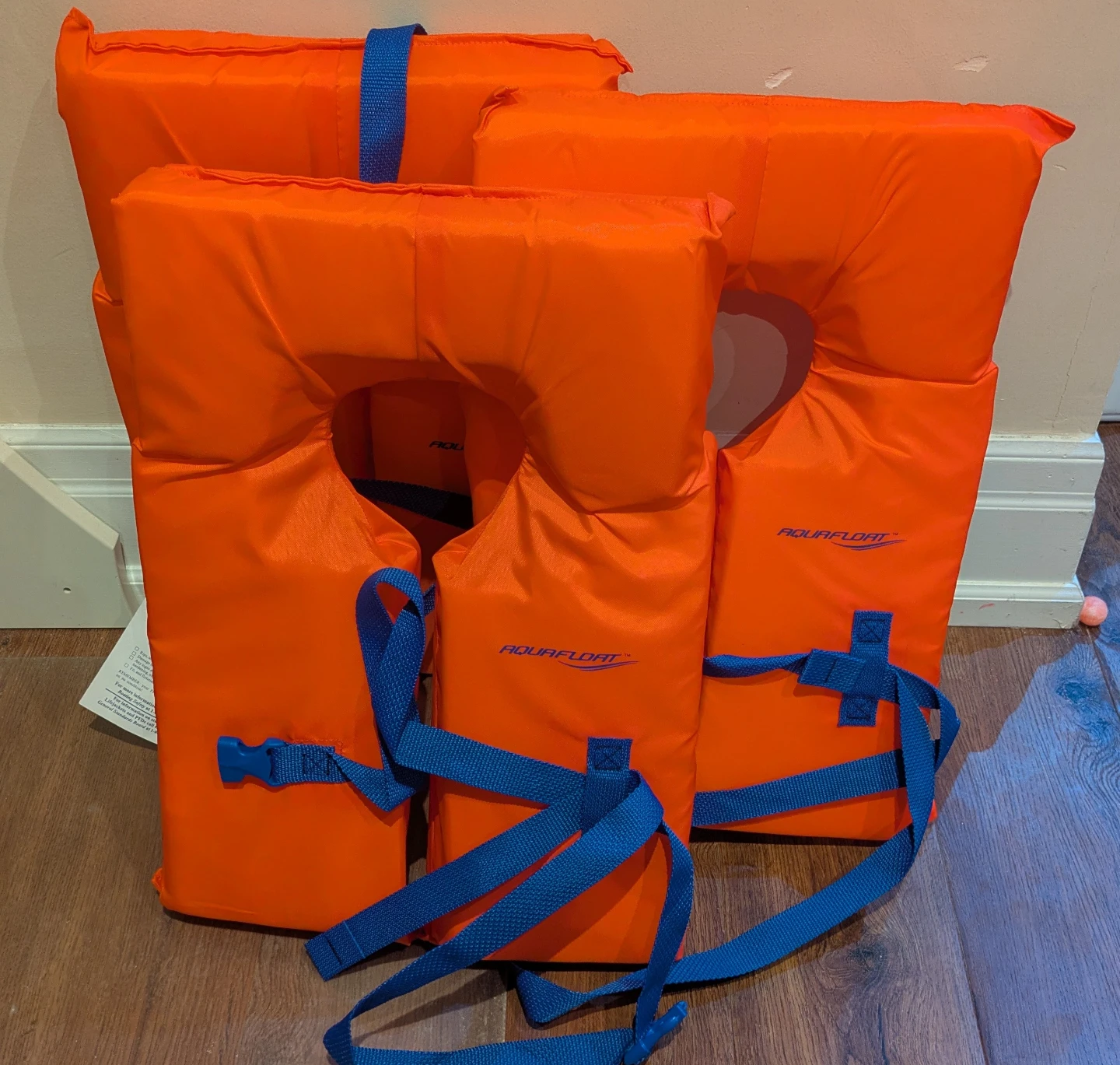New Aquafloat 3-pack adult life jackets 🧡
