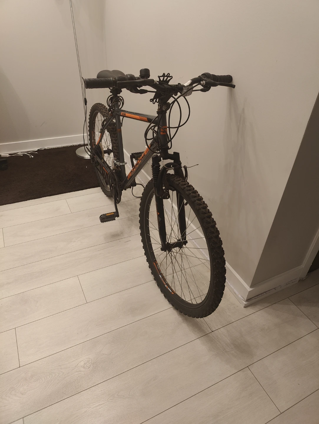 Supercycle Nitro Mountain Bike