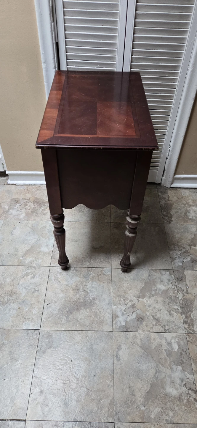Vintage Wood End Table With 3 Drawers - photo 3