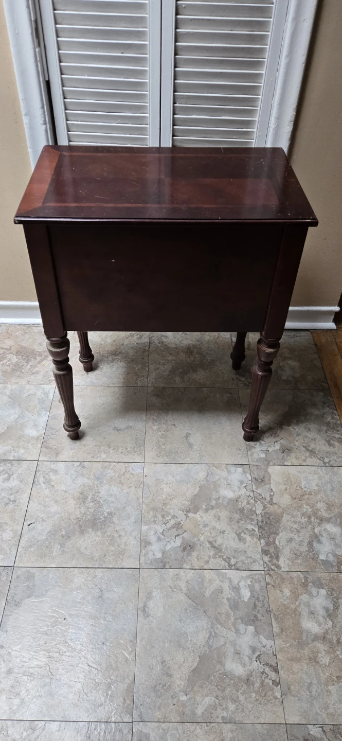 Vintage Wood End Table With 3 Drawers - photo 5