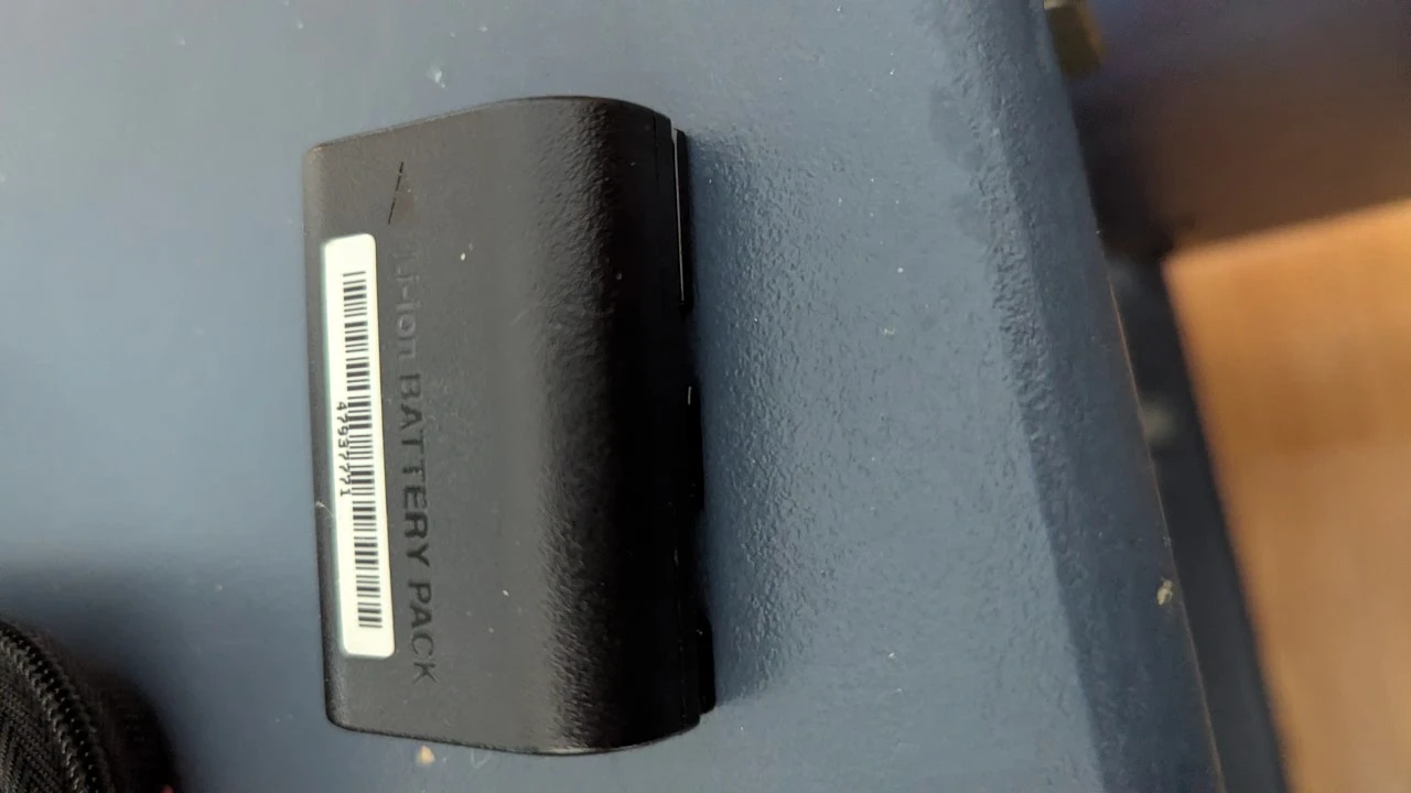 STK LP-E6 Li-Ion Battery Pack 7.4V 2600mAh