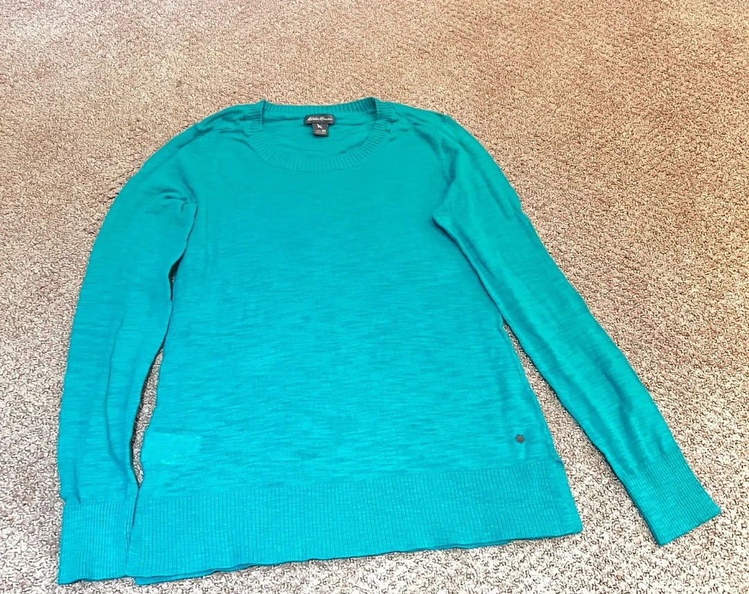 Eddie Bauer Women's XS Teal Crew Neck Sweater