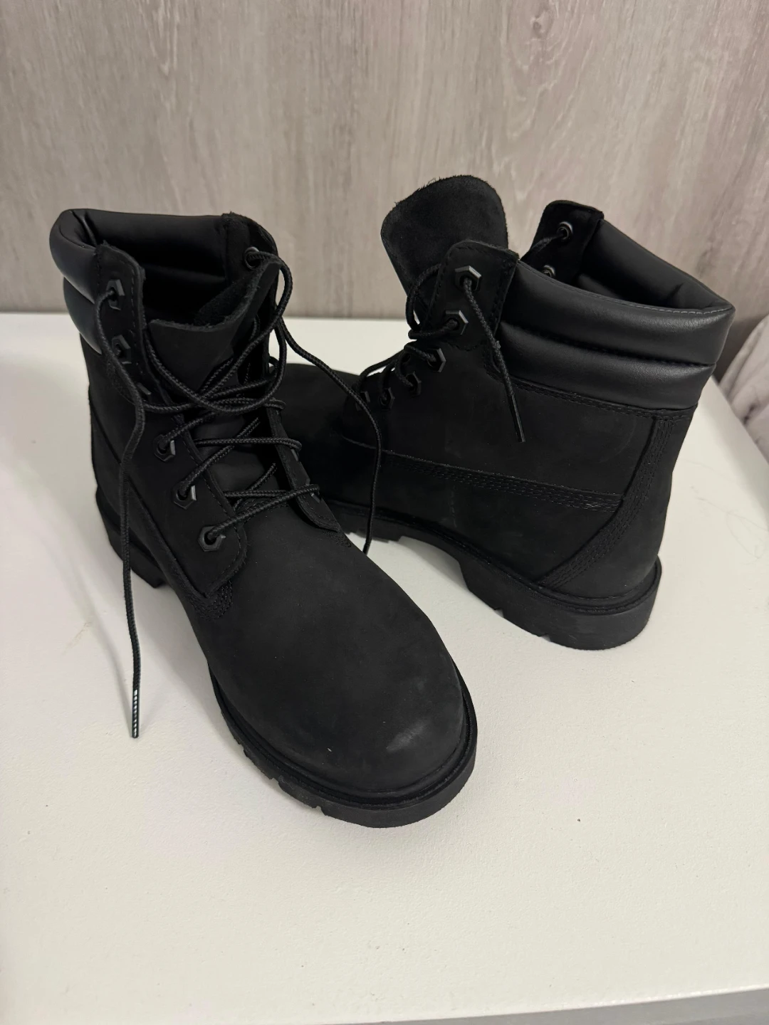 Timberland Women's Black Lace-Up Boots Size 7