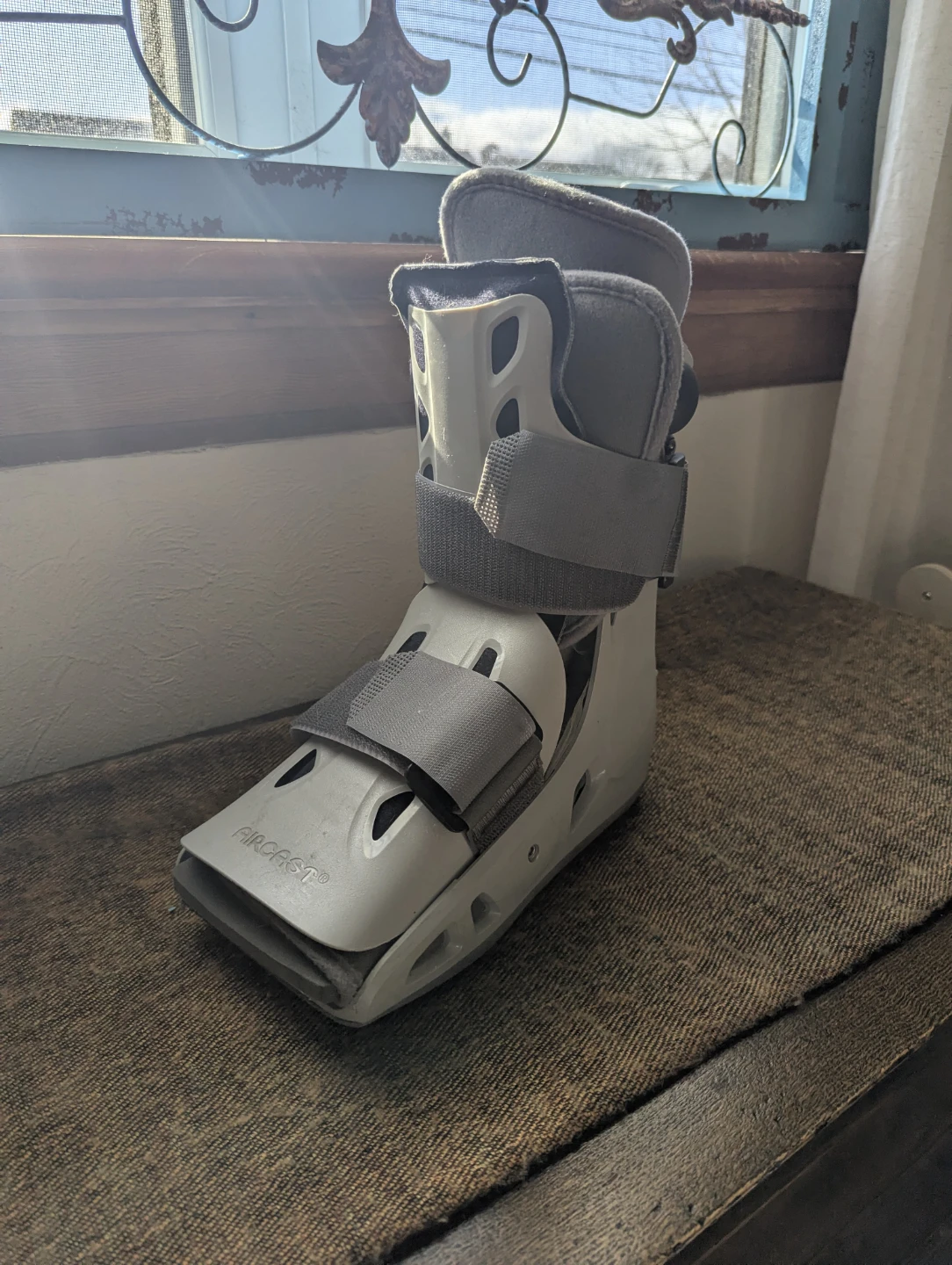 Aircast Walking Boot