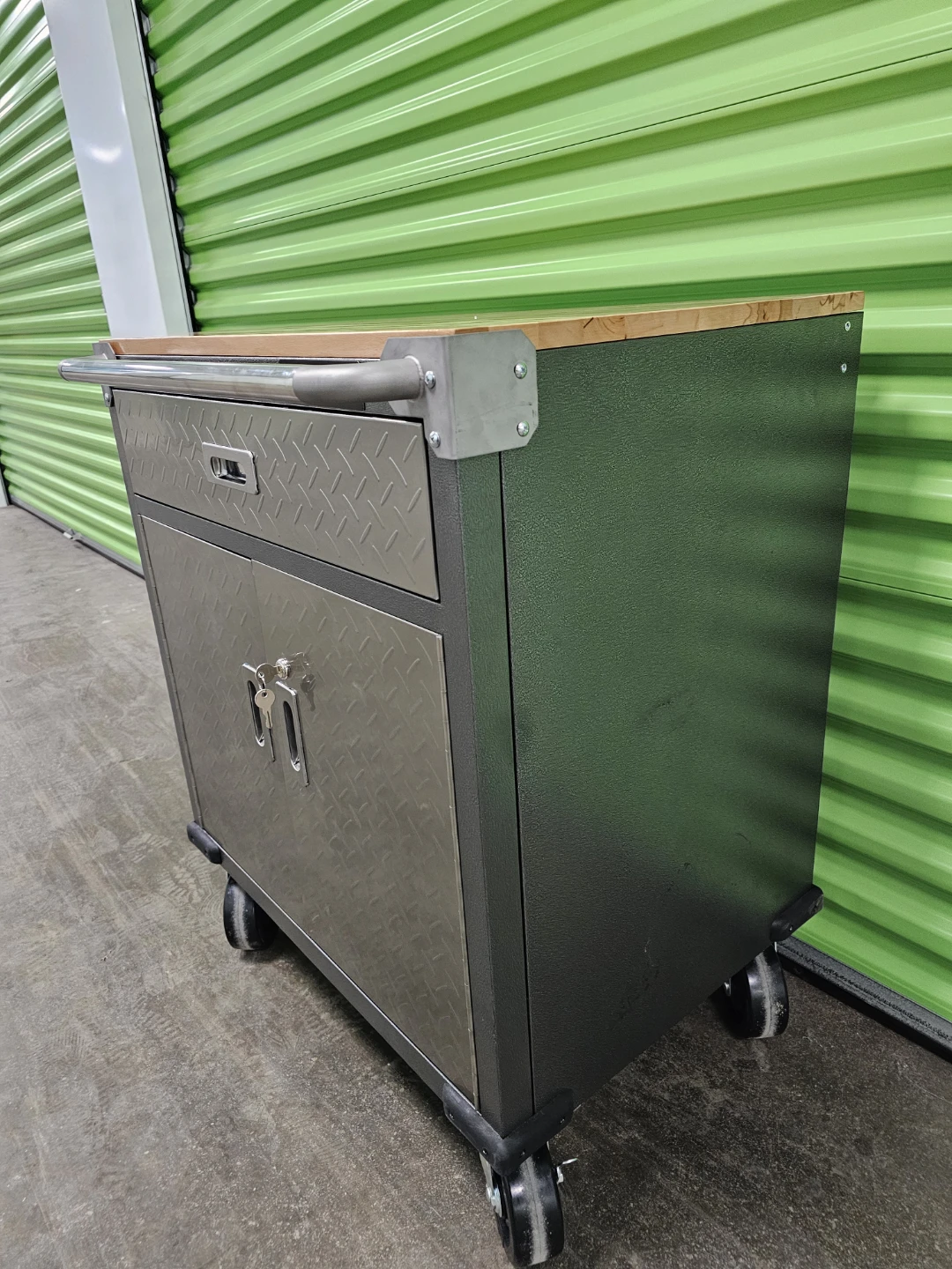 Mastercraft Rolling Tool Chest with Cabinet and Drawer - photo 2