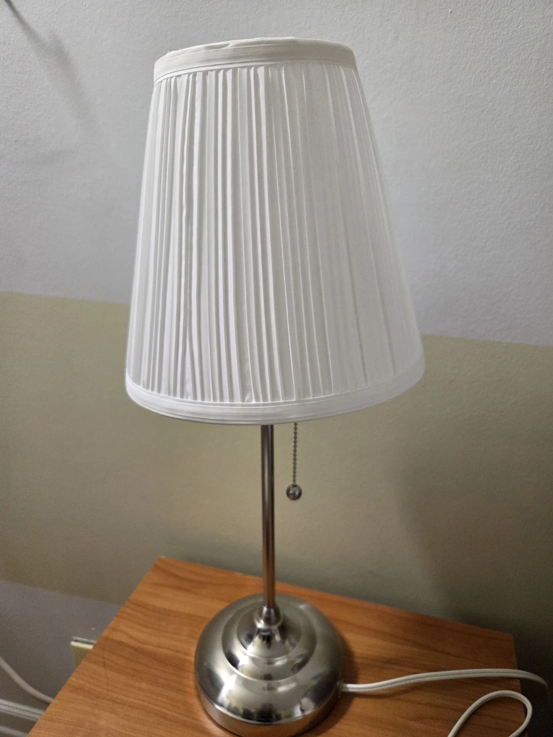 IKEA ÅRSTID Table Lamp - Nickel Plated/White
