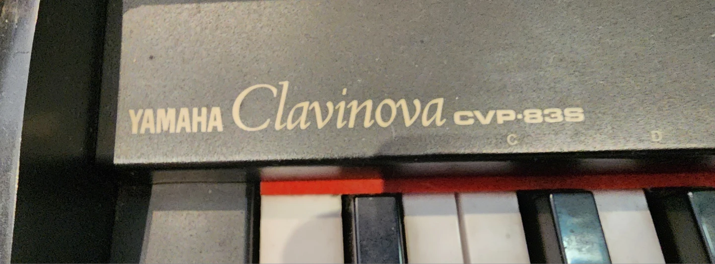 Yamaha Clavinova CVP-83S Digital Piano - photo 4