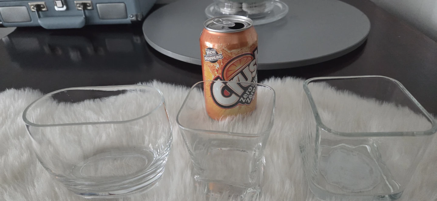 Set of 3 Glass Bowls - photo 2