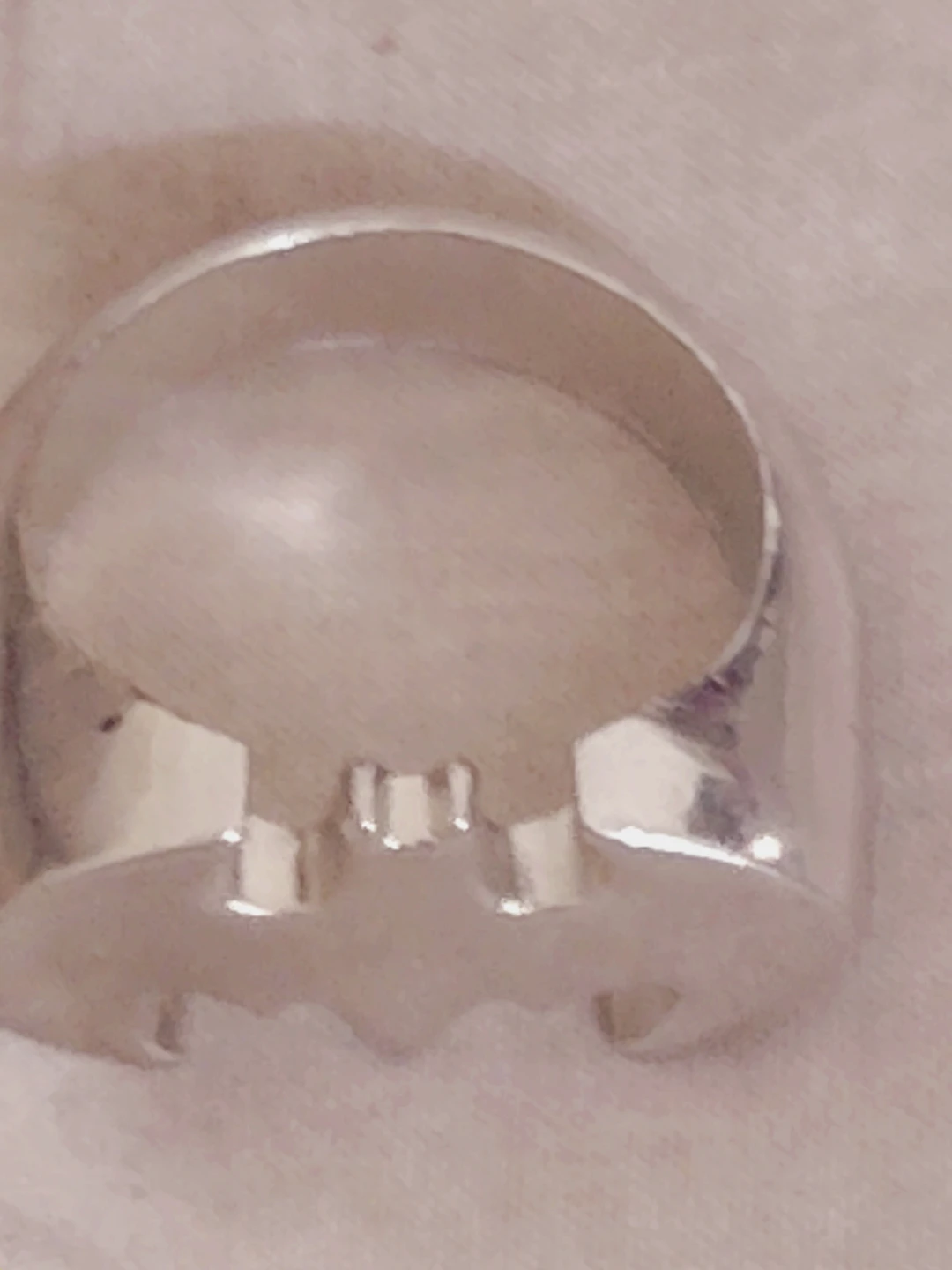 Silver Toned Ring with Embossed Design